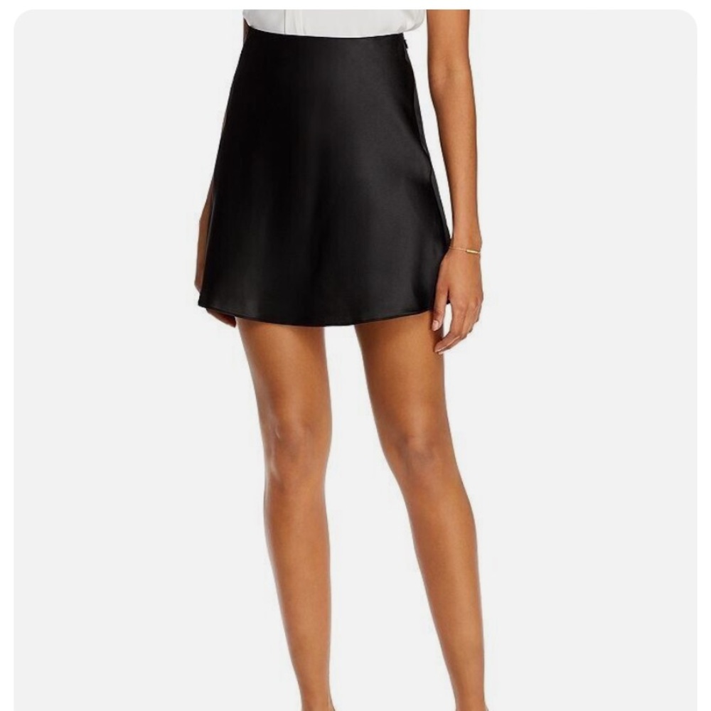 NWT Aqua Womens Black Satin A-Line Mini Slip Skirt Size M